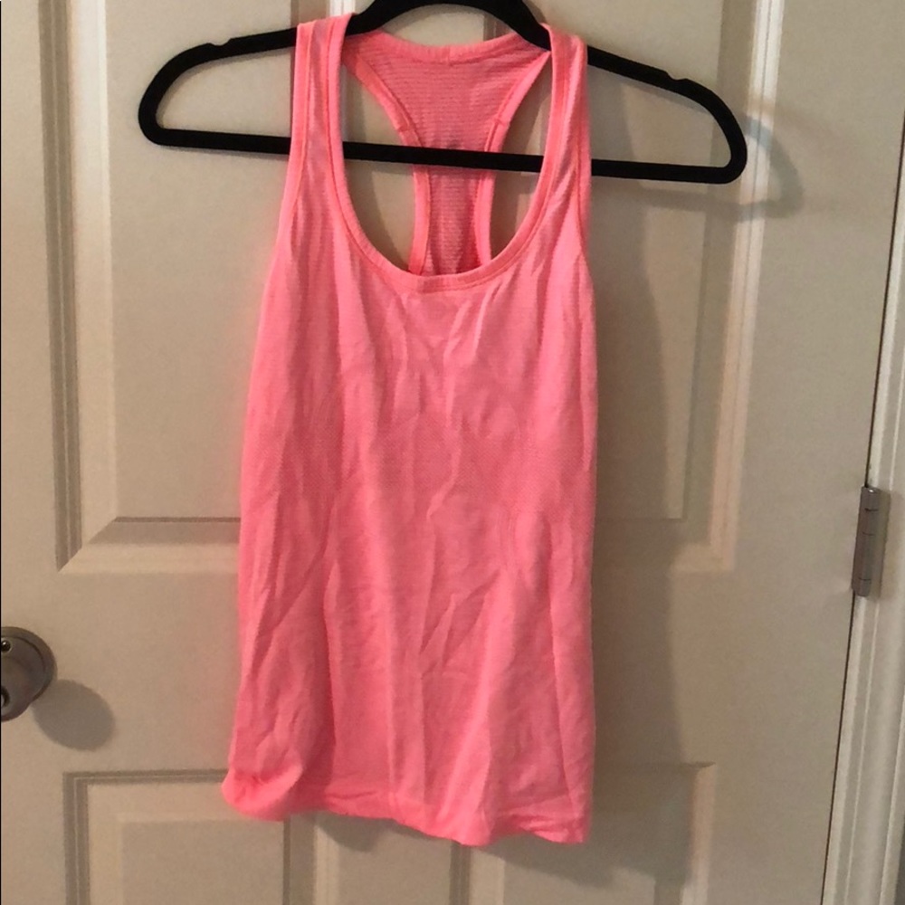 Lulu lemon tank